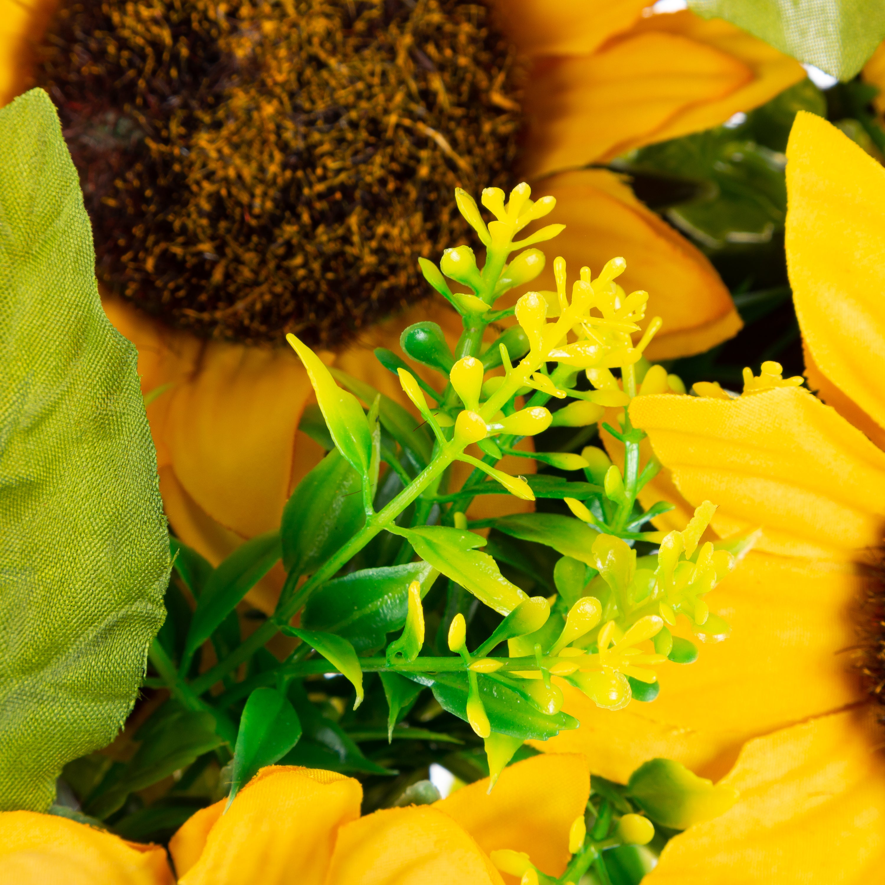 22 in. Sunflower Wreath